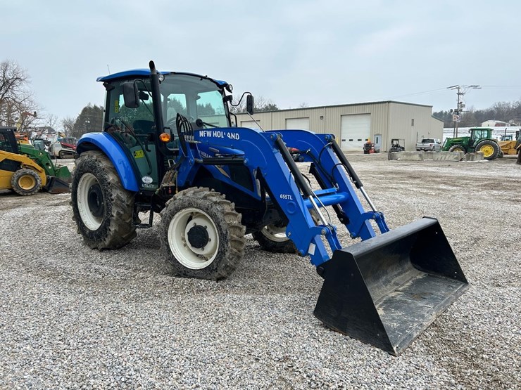 new-holland-powerstar-75-image-6