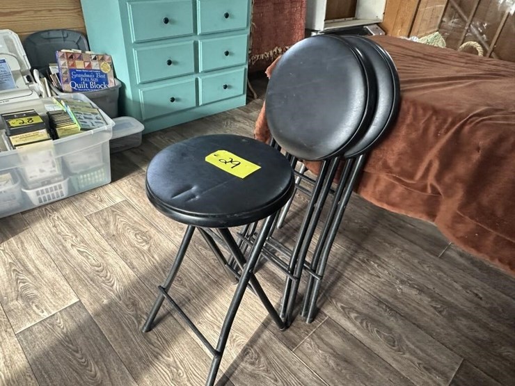 folding-stools-image-4