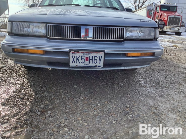 1995-oldsmobile-cutlass-ciera-sl-4-door-sedan-image-11