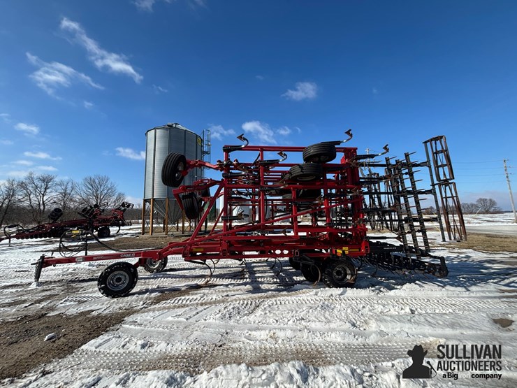 2021-case-ih-200-image-8