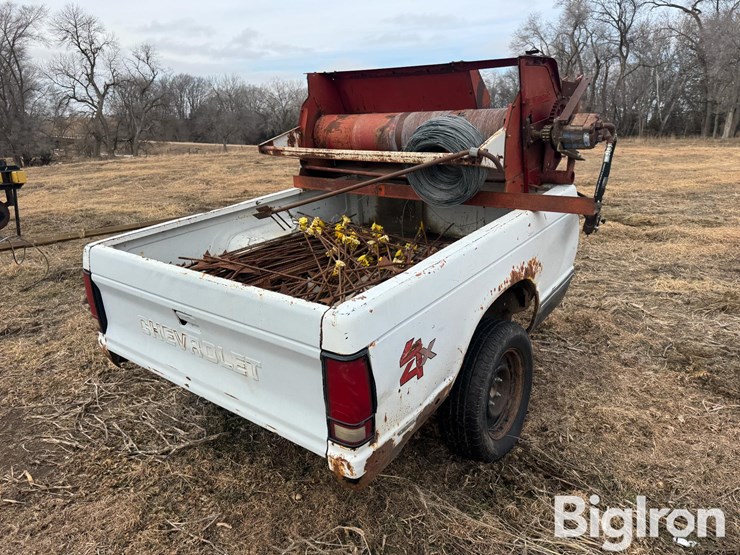 pickup-box-trailer-w/fencing-equipment-image-5
