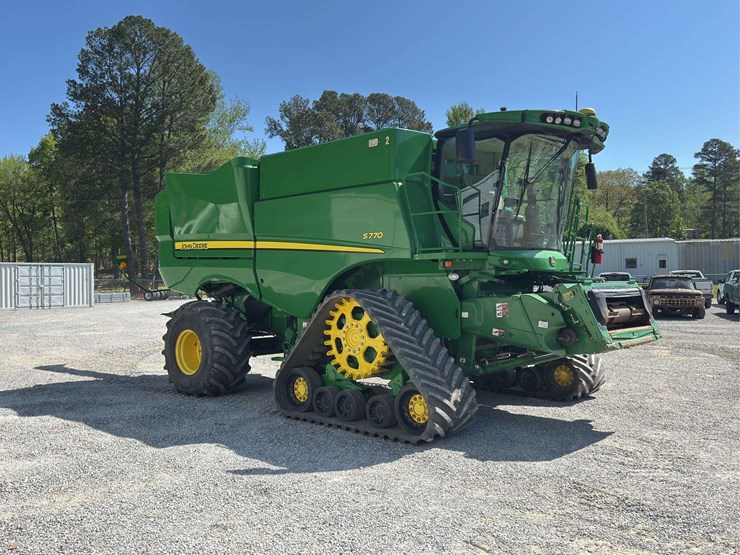 2021-john-deere-s770-image-11