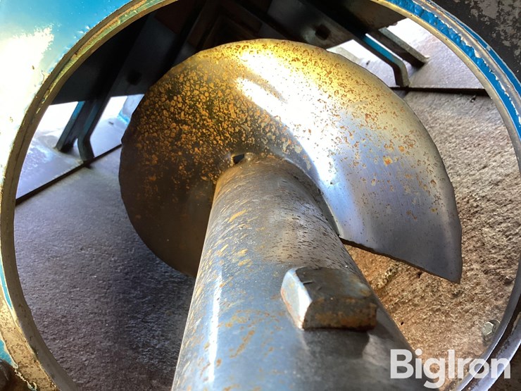 1982-kinze-800-image-9