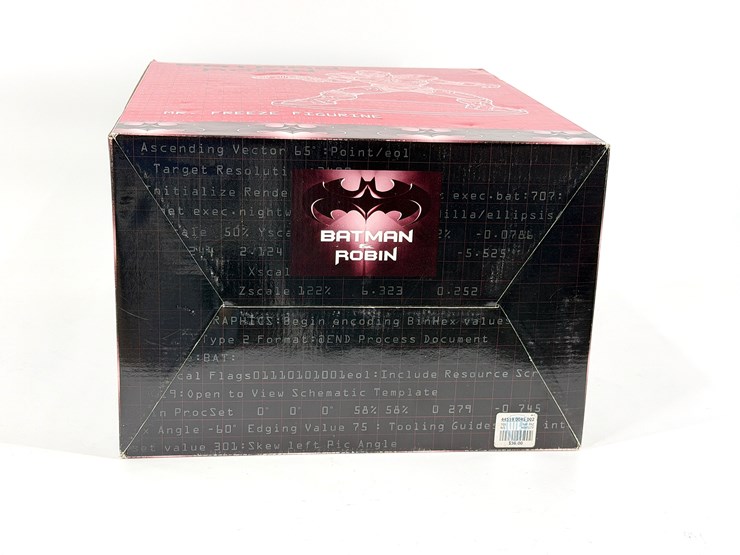 #1056-•-batman-and-robin-mr.-freeze-statue-image-13