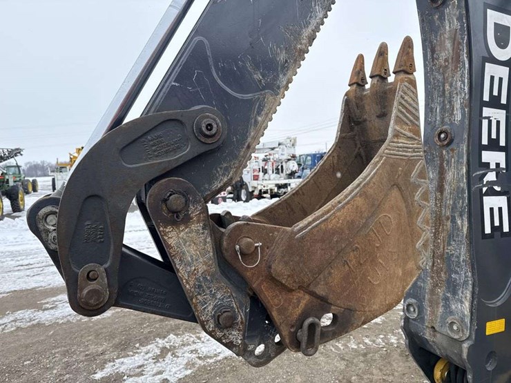 2020-john-deere-2020-image-18