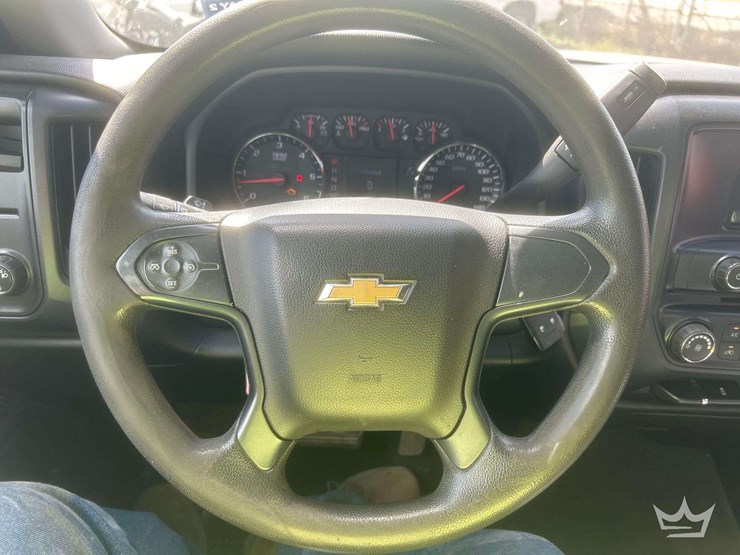 2015-chevrolet-silverado-1500-image-18