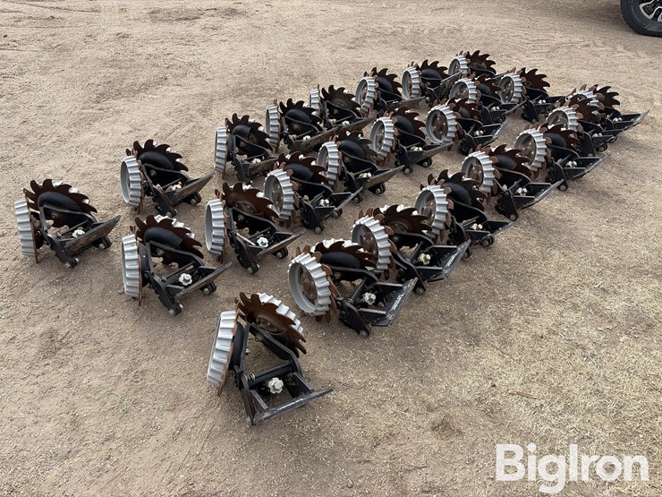 yetter-planter-openers-image-7