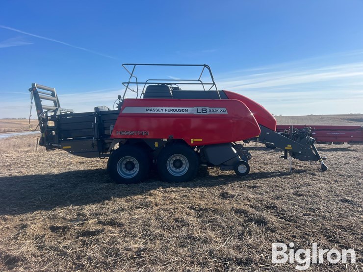 2023-massey-ferguson-lb2234xd-image-4