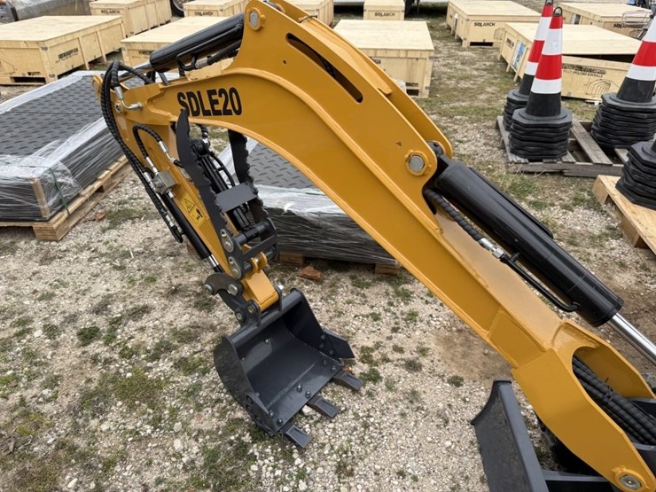 sdlanch-sdle20-diesel-mini-ex.-2025-image-5