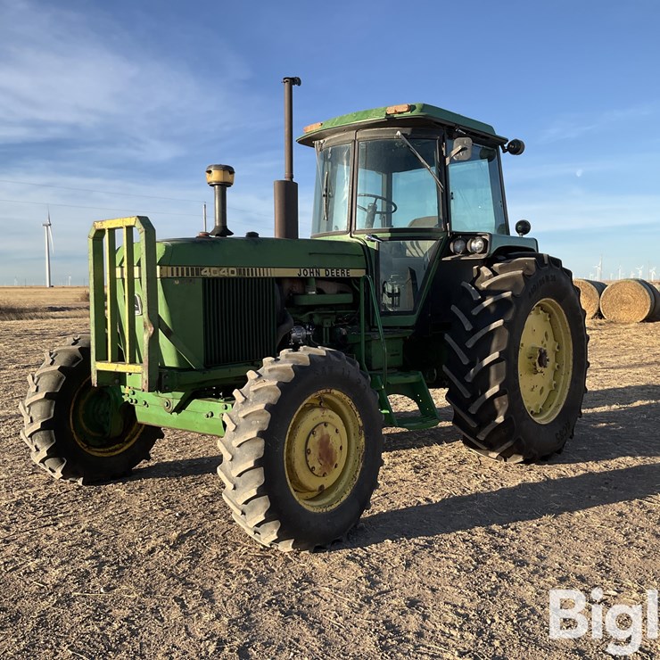 1981 JOHN DEERE 4040