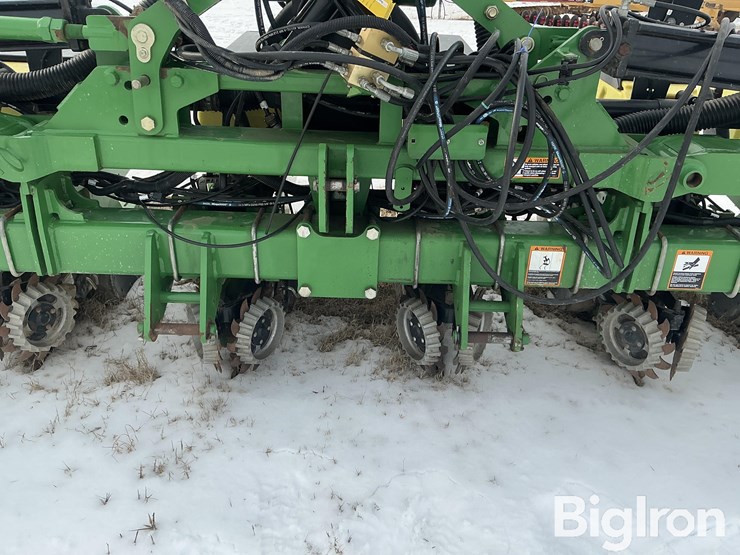 john-deere-planter-16r30”-image-10
