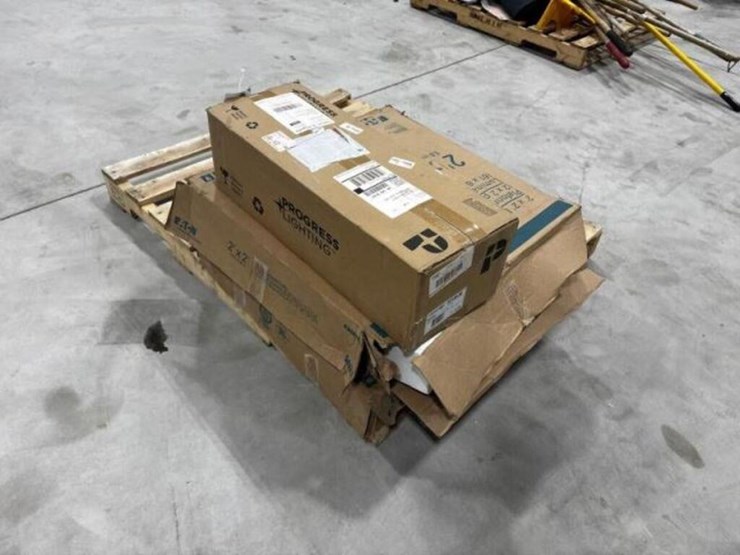 qty-of-(2)-metalux-2-ft-x-2-ft-recessed-troffer-image-3