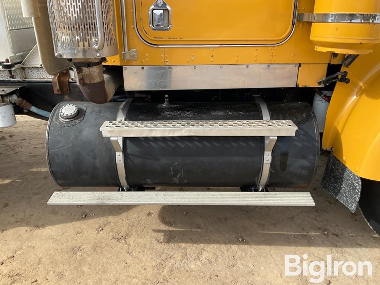 1985-kenworth-w900-image-16