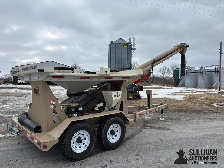 2023-unverferth-410xl-4-box-seed-tender-image-5