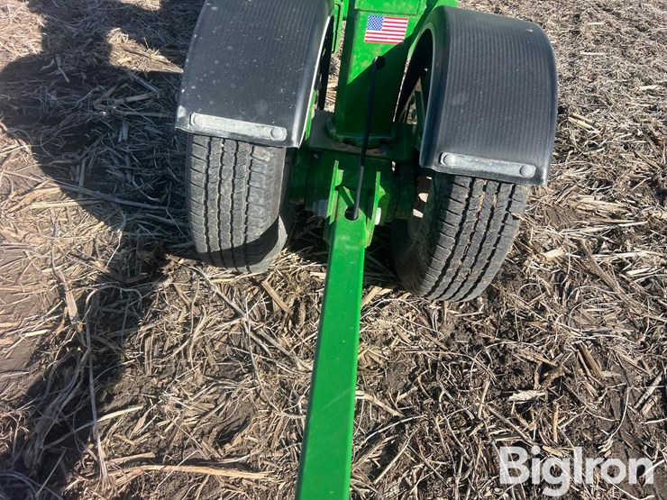 2020-john-deere-740fd-image-14