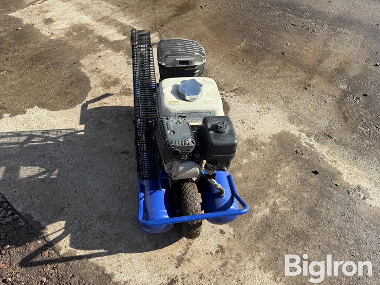 quincy-portable-air-compressor-image-3