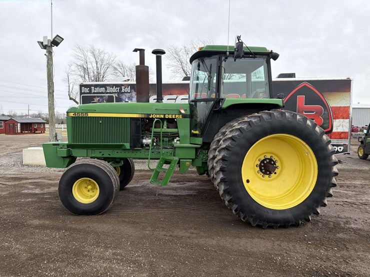 1989-john-deere-4555-image-2