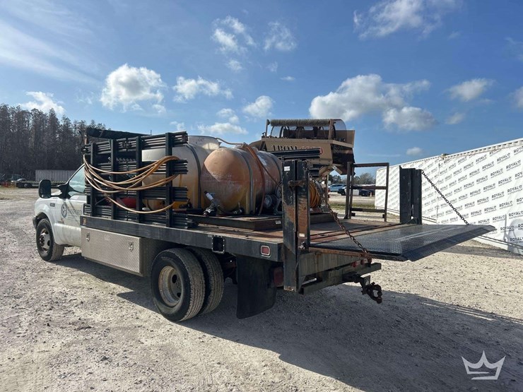 2003-ford-f350-image-4