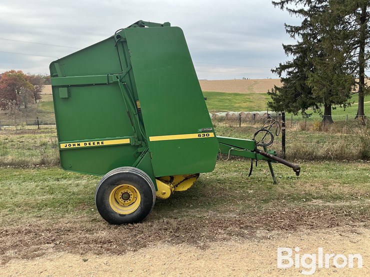 1985-john-deere-530-image-4