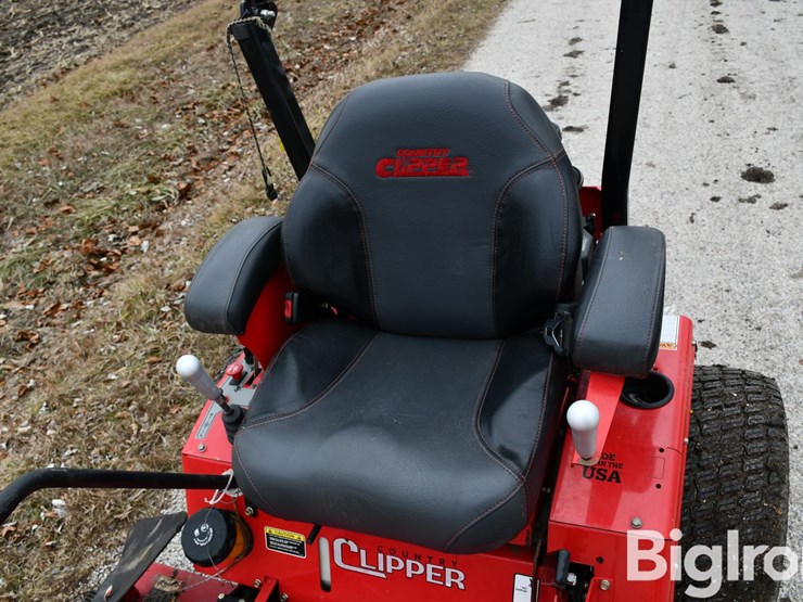 2015-shivvers-country-clipper-25560kaj-1040-riding-lawn-mower-image-12