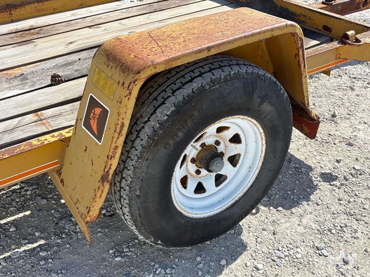 1984-charles-machine-works-s4a-s/a-tilt-deck-trailer-image-19