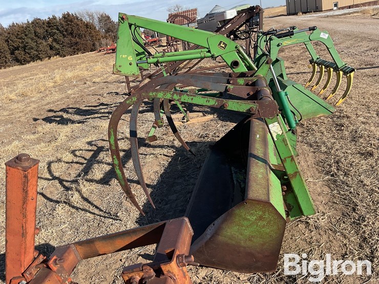 john-deere-7-image-4