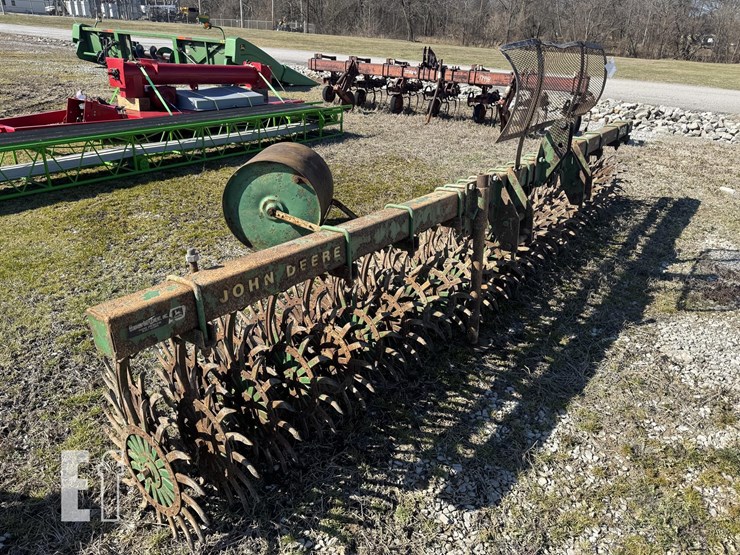 400-john-deere-400-image-2