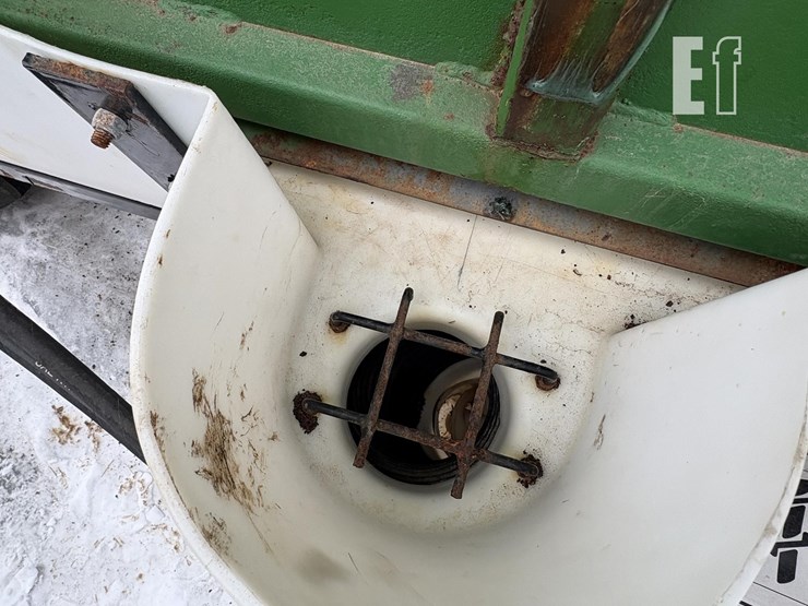 john-deere-250-image-12