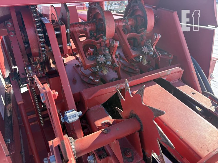 case-ih-8530-image-8