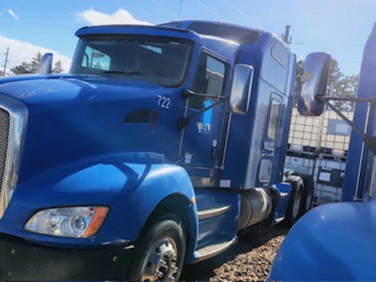 2006-kenworth-t600-image-1