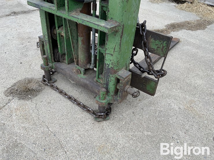 3-pt-forklift-image-9