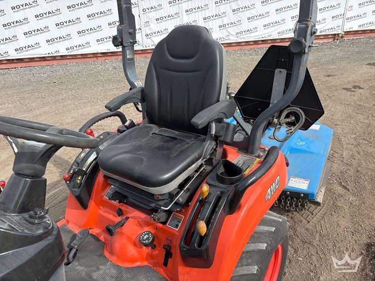 2013-kubota-bx2370-image-8