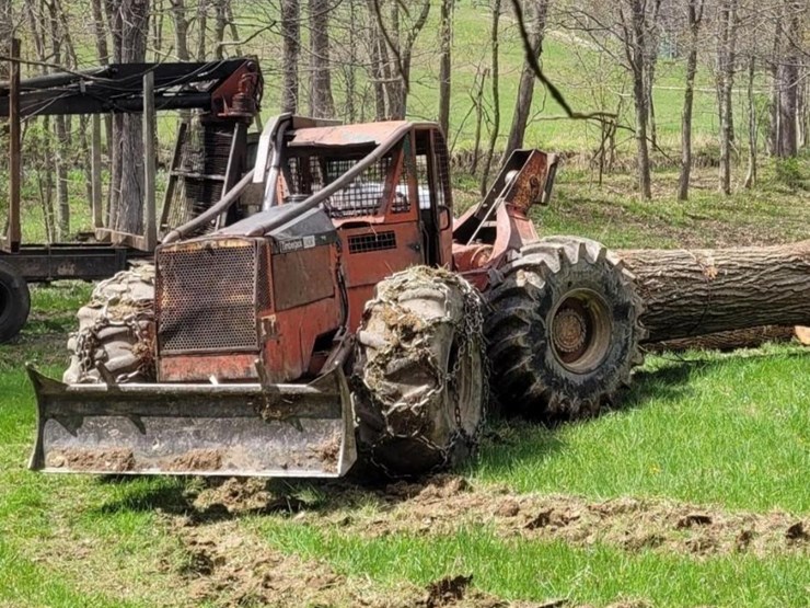 1984-timberjack-240a-image-3