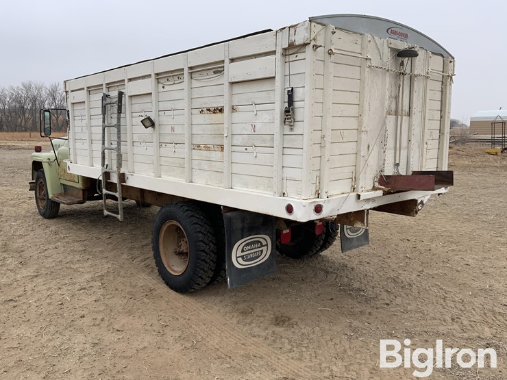 1975-international-loadstar-image-7