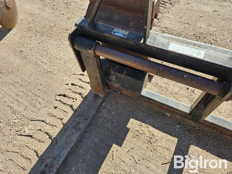 john-deere-843-image-13