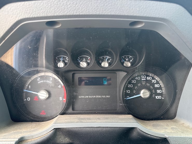 2016-ford-f750-xl-image-38