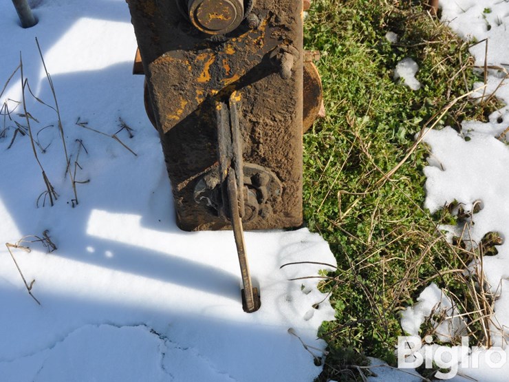 amco-ad20-1-3-pt-ditcher-image-11