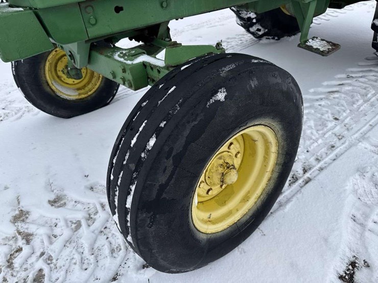 john-deere-4430-image-10