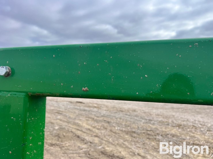 2012-frontier-large-square-bale-spear-image-18