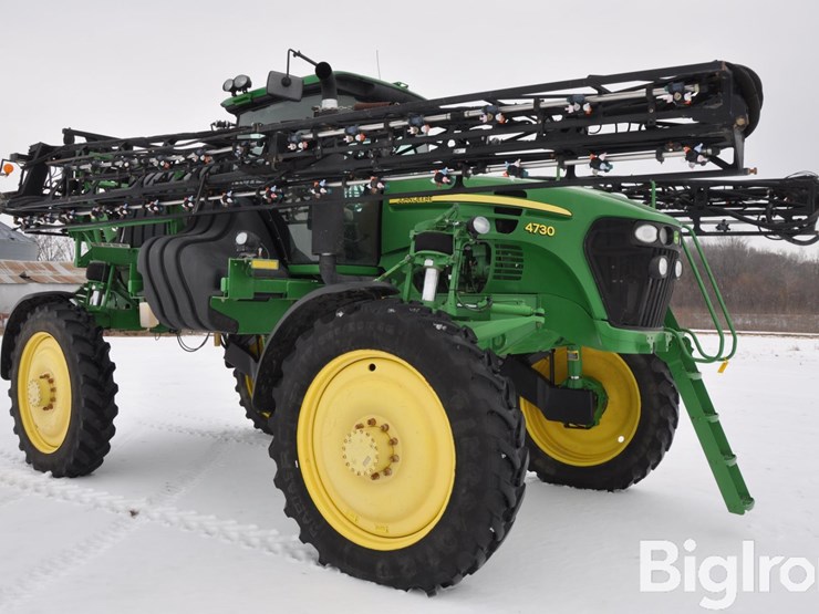 john-deere-4730-image-3