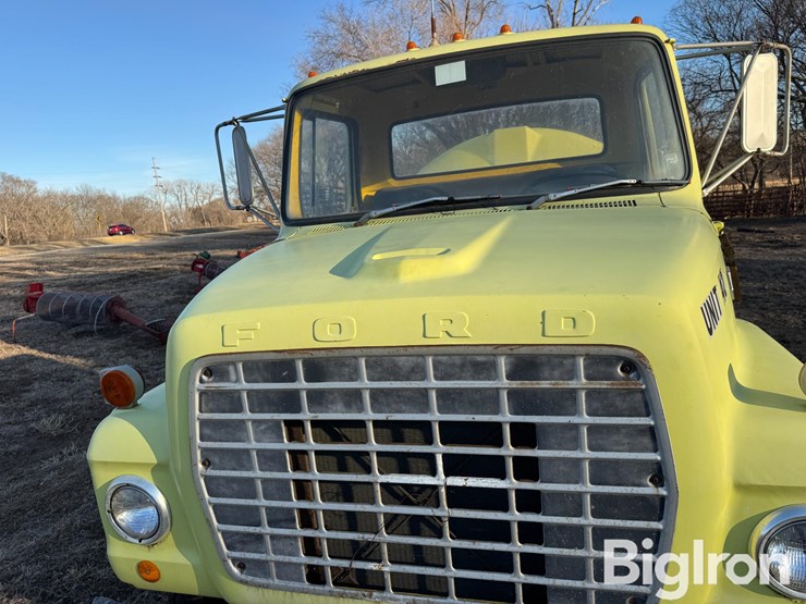 1973-ford-ln600-s/a-tanker-truck-image-10