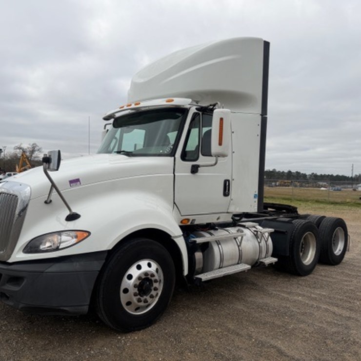 2016 INTERNATIONAL PROSTAR