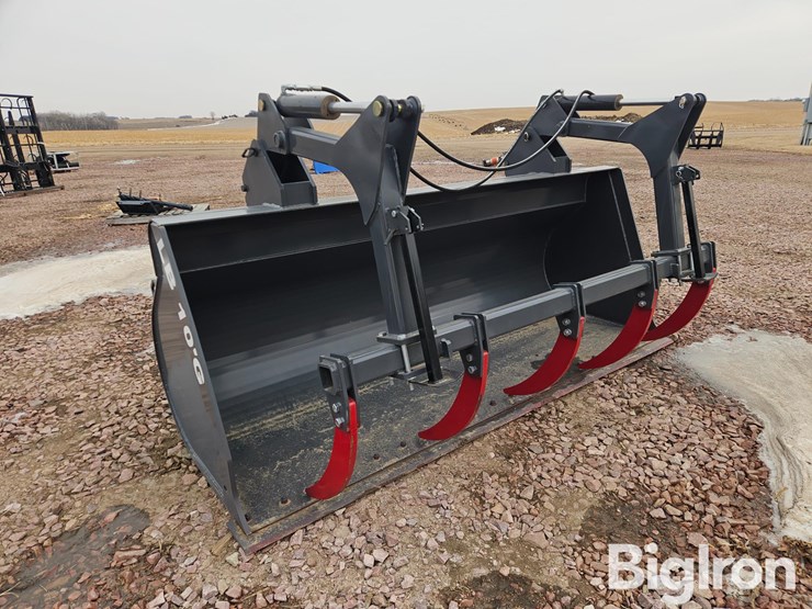 2026-west-valley-lb10g-heavy-duty-wheel-loader-grapple-bucket-attachment-image-3
