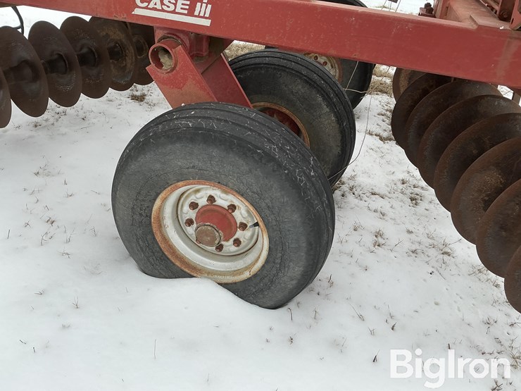 case-ih-3950-image-16