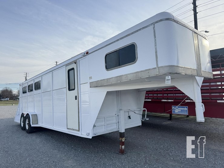 valley-trailer-image-3