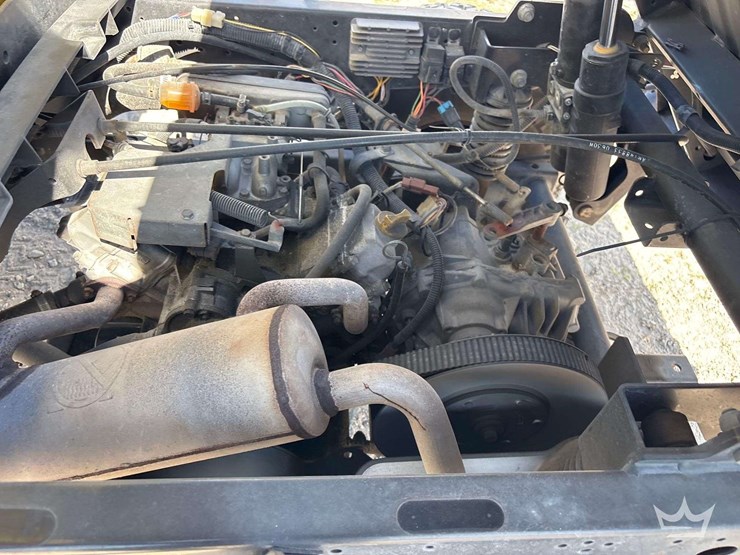 2020-john-deere-gator-hpx615e-image-6