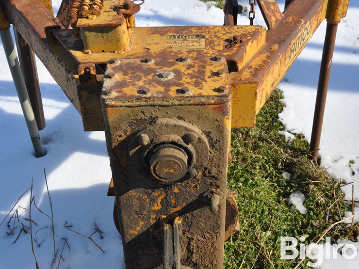 amco-ad20-1-3-pt-ditcher-image-12