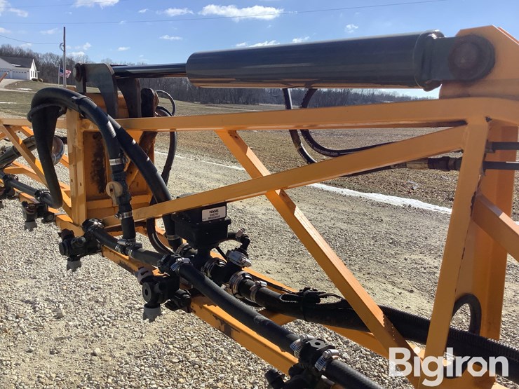 2012-hagie-dts10-image-17