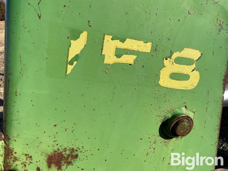 john-deere-158-image-19
