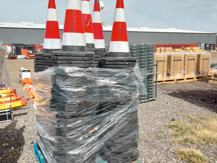 #160-•-(250)-safety-traffic-cones-image-2